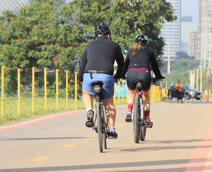 Nuevas normas DGT 2026 para ciclistas y bicicletas en España